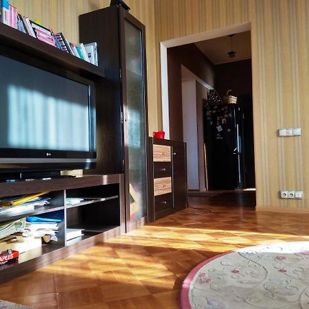 Alabama Mama Daire Kiev Dış mekan fotoğraf