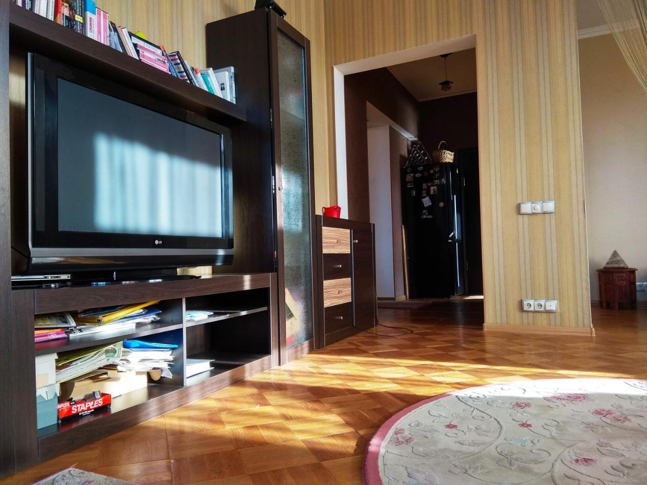 Alabama Mama Daire Kiev Dış mekan fotoğraf