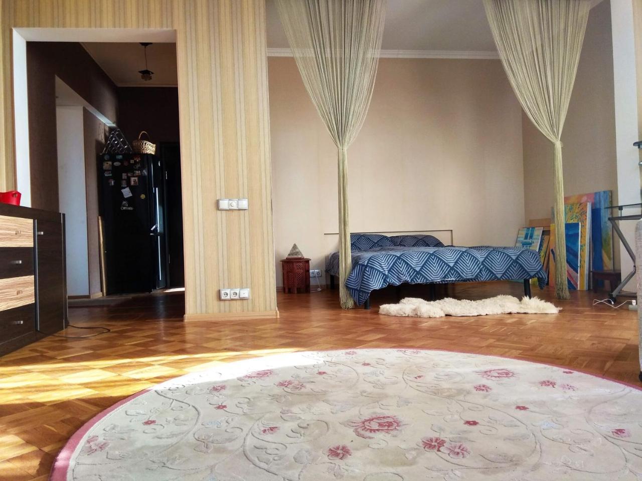 Alabama Mama Daire Kiev Dış mekan fotoğraf
